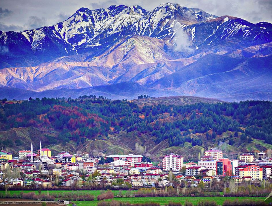 Bingül Kompozit Rögar Kapakları ve Altyapı Çözümleri | Türkiye Kompozit